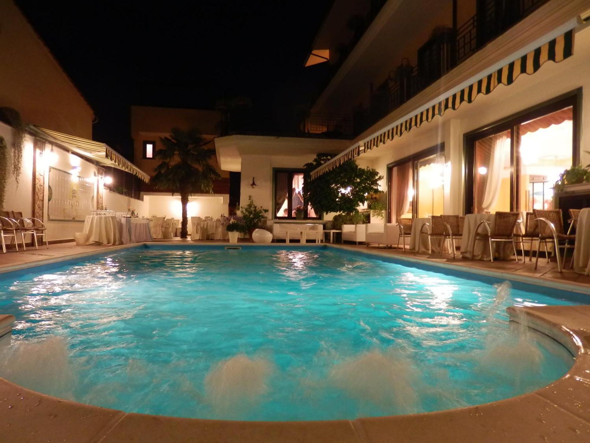 Belsito Hotel Nola Exterior photo